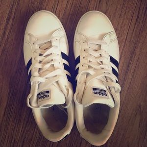 Classic Adidas with cloudfoam insole